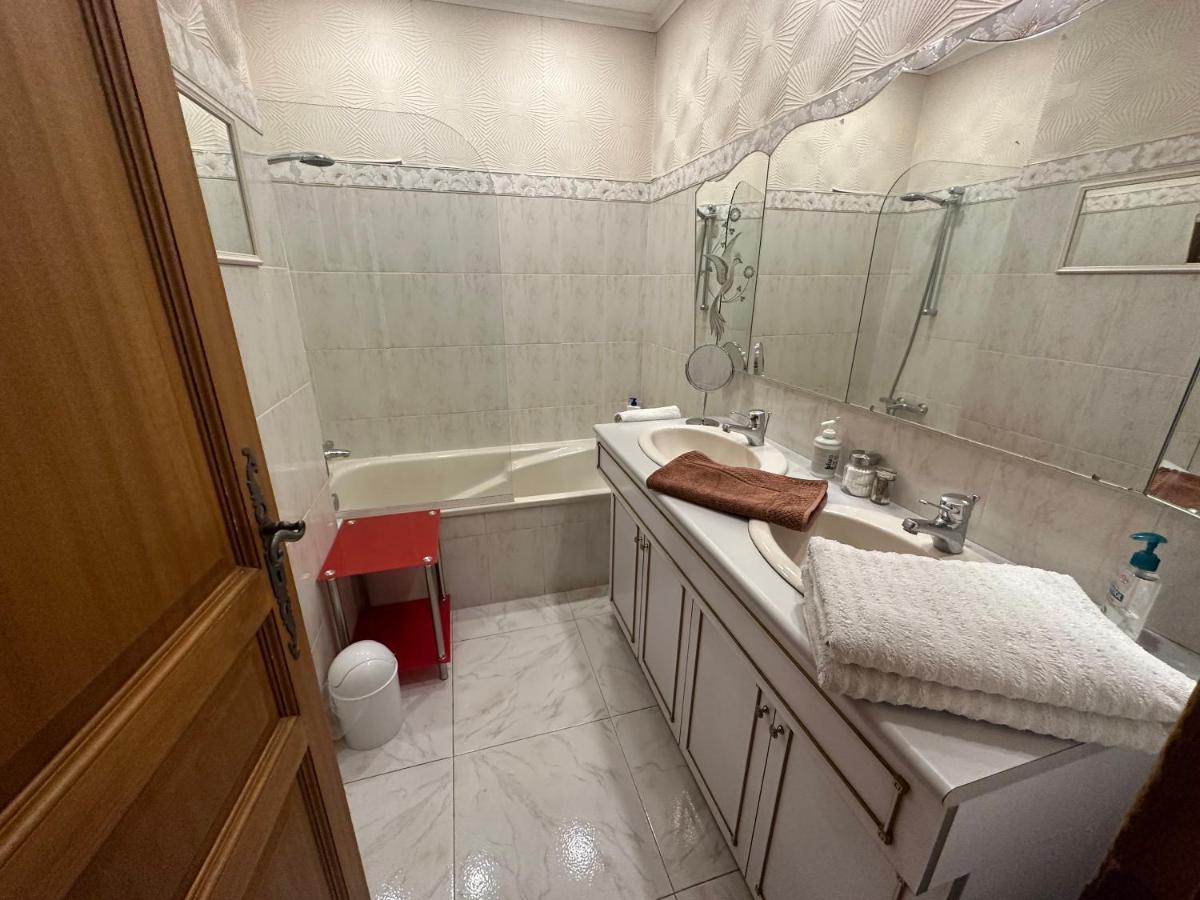 Chambre Prive Avec Sdb Privative Le Cannet Extérieur photo